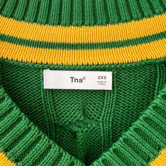 Aritzia Tna Women’s Cable Knit Sweater - Picture 3 of 5